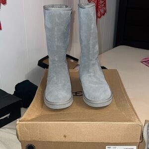 W Alber Ugg boots